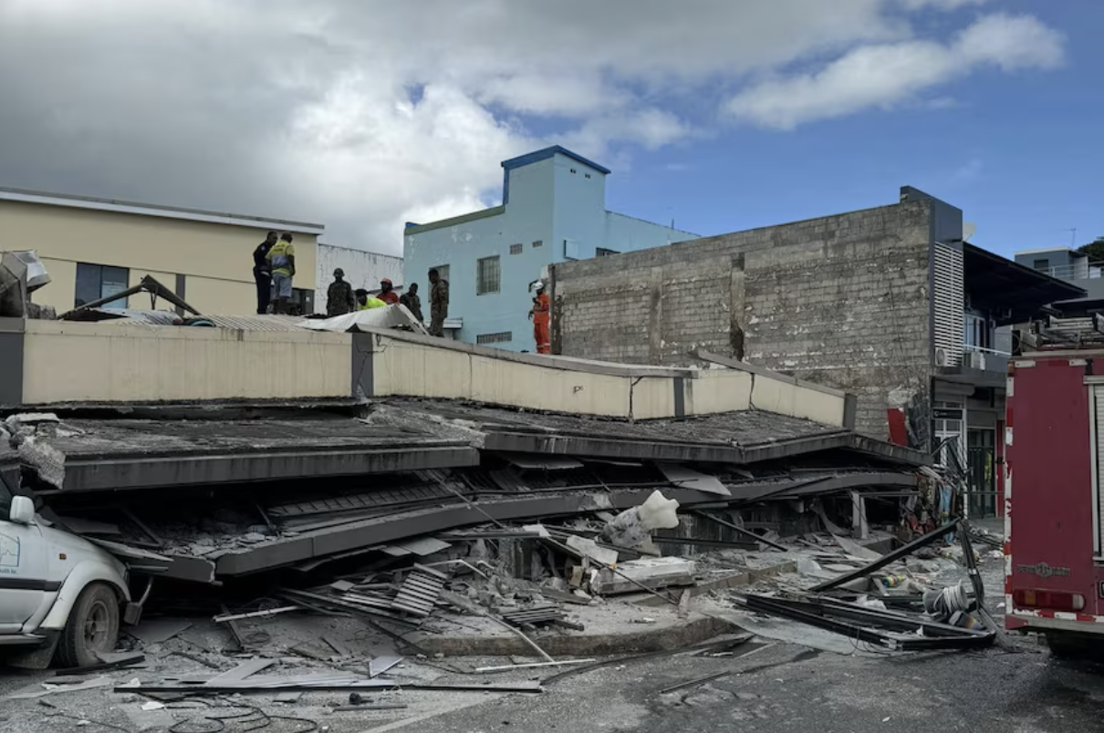 A collapsed structure in Port Vila. Photo Courtesy: VBTC